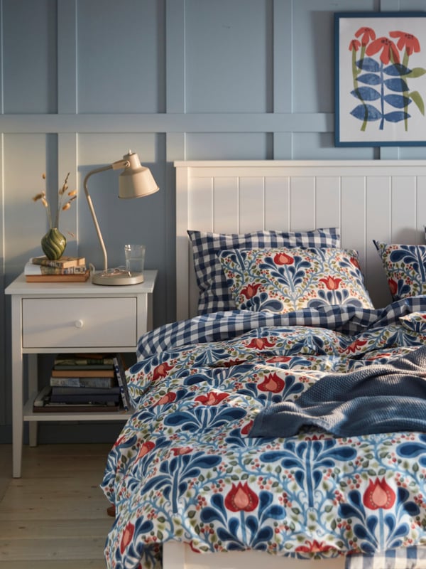 A multicolour/floral pattern SÄTERVIDE duvet cover and 2 pillowcases
