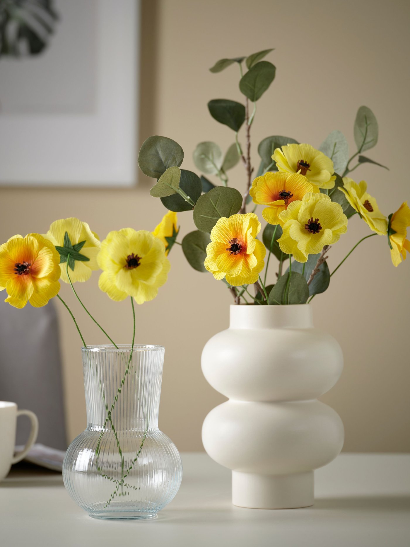 A clear glass PÅDRAG vase