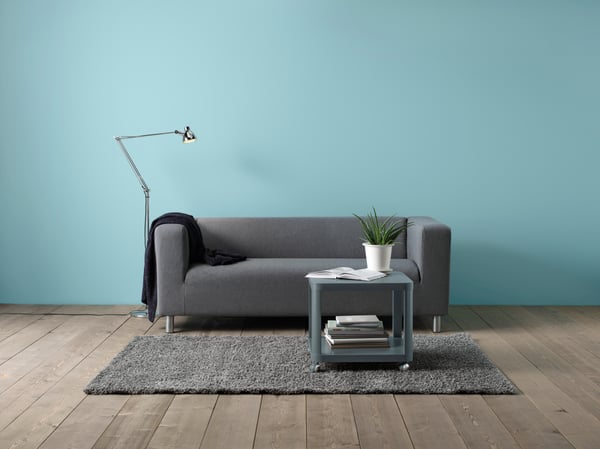 As many of our sofas, IKEA KLIPPAN has extra covers, so that, when you get tired of one pattern, there’s no need to buy a new sofa – just change the cover. In this way, you produce less bulky waste and get a whole new look.