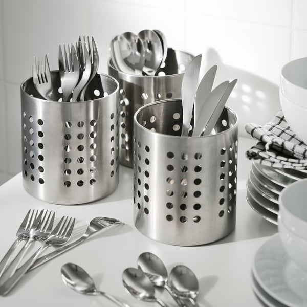 A stainless steel FÖRNUFT 24-piece cutlery set