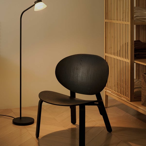 A black/white SAMBORD floor/reading lamp