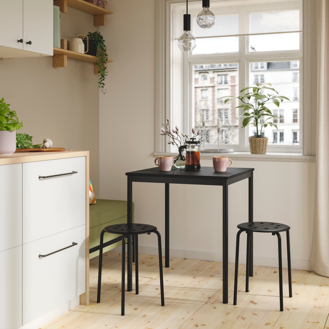 IKEA SANDSBERG / MARIUS bord och 2 pallar, svart svart/svart, 67x67 cm