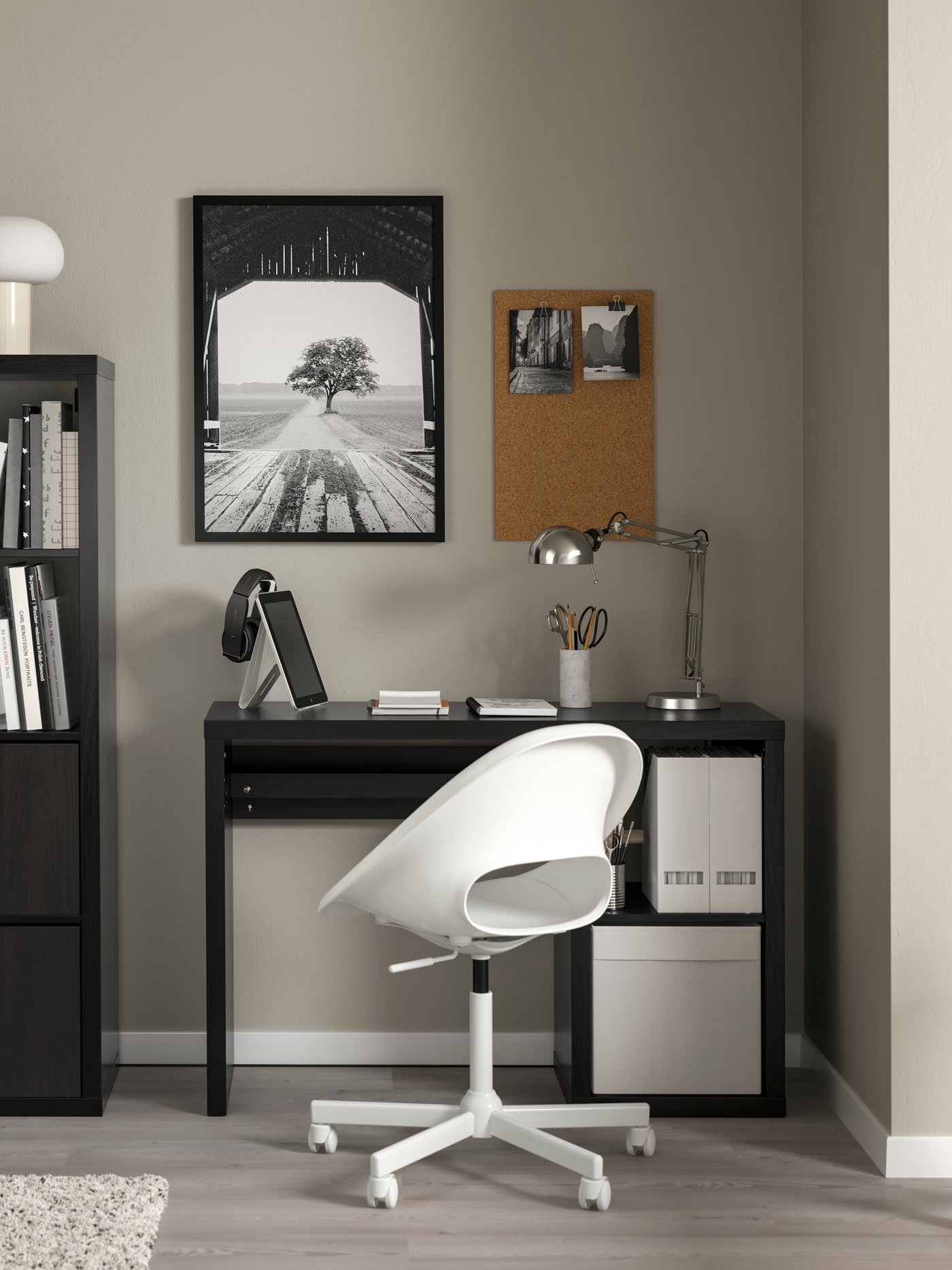 A black-brown/white KALLAX desk and chair