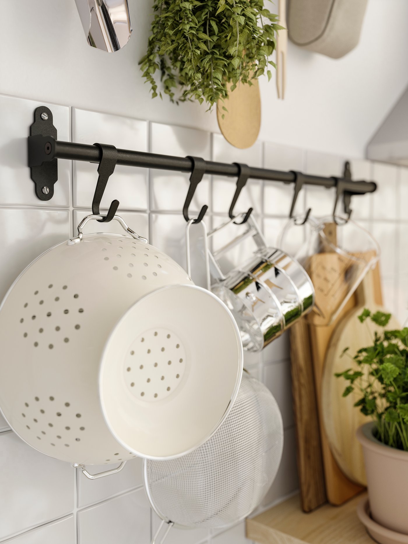 A black HULTARP rail