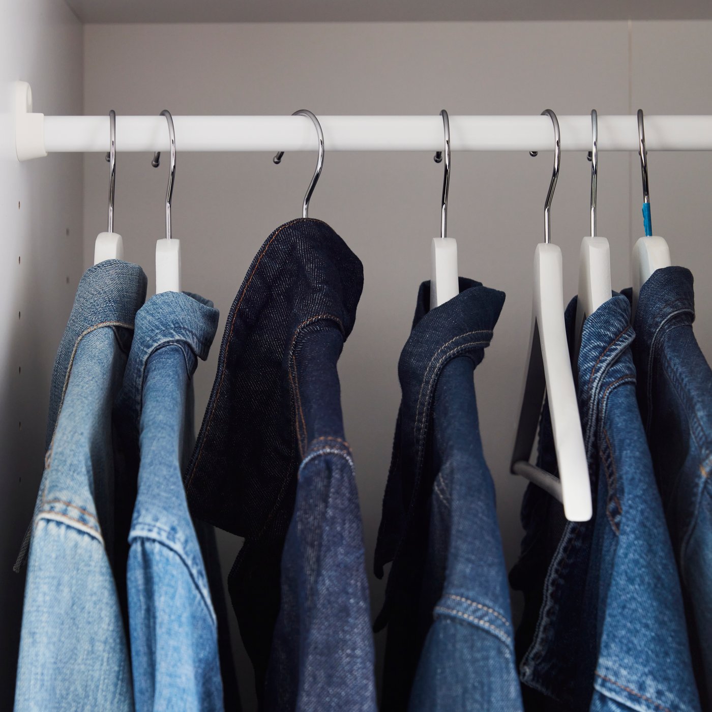 A white BUMERANG hanger