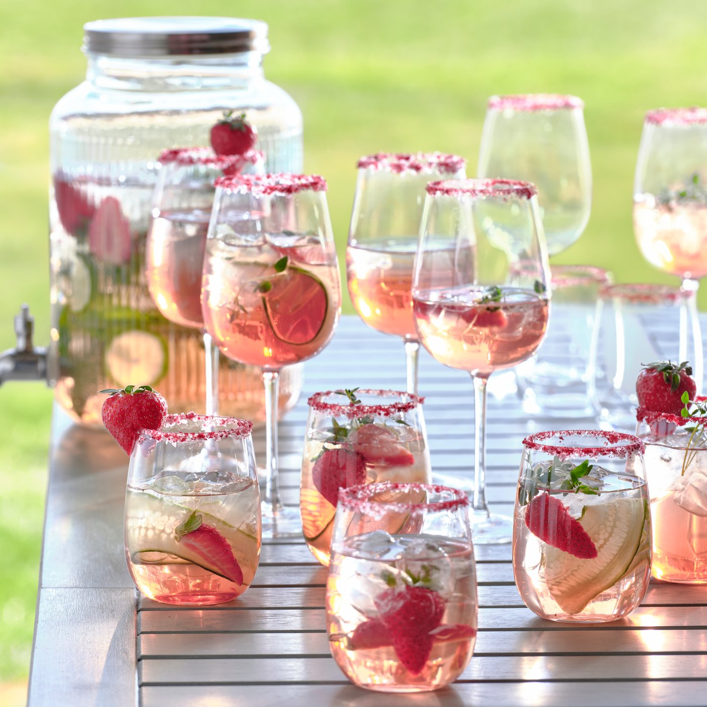 A clear glass STORSINT glass