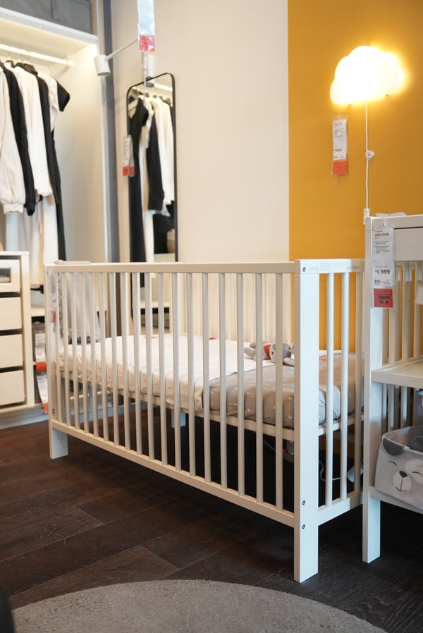 A PELLEPLUTT foam mattress for cot
