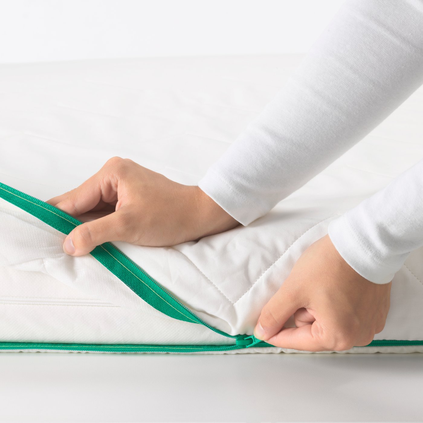 A VIMSIG foam mattress for extendable bed