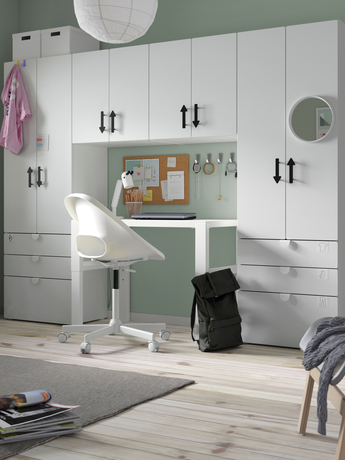 A white LATMASK clip-on handle