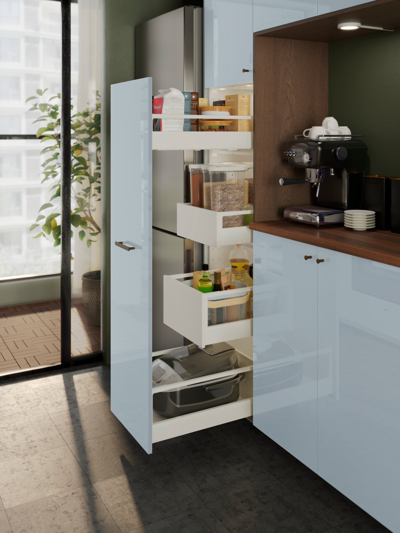 Cuisine moderne METOD aux façades bleues claires, avec une grande porte de tiroir haute ouverte où des tiroirs blancs avec des aliments sont tirés