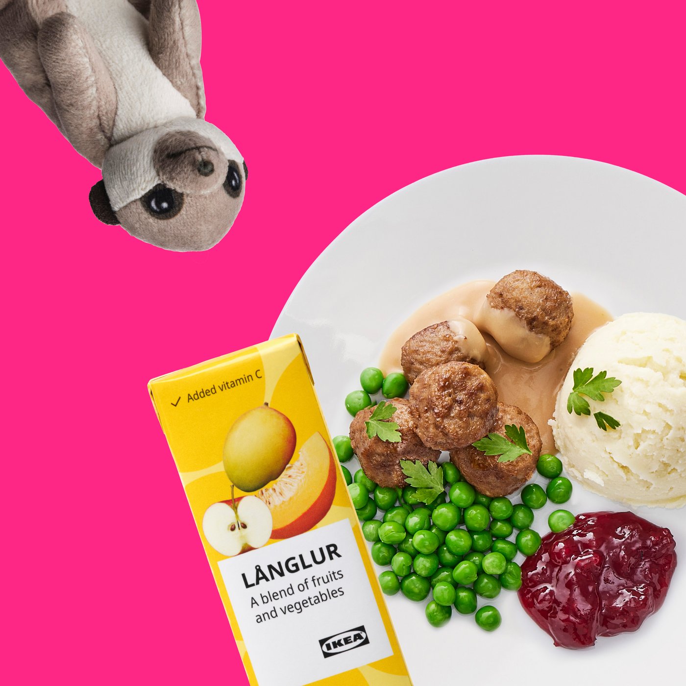 Dětské menu se smoothie a surikatou na růžovém pozadí. 