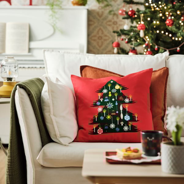 A Christmas tree red VINTERFINT cushion cover