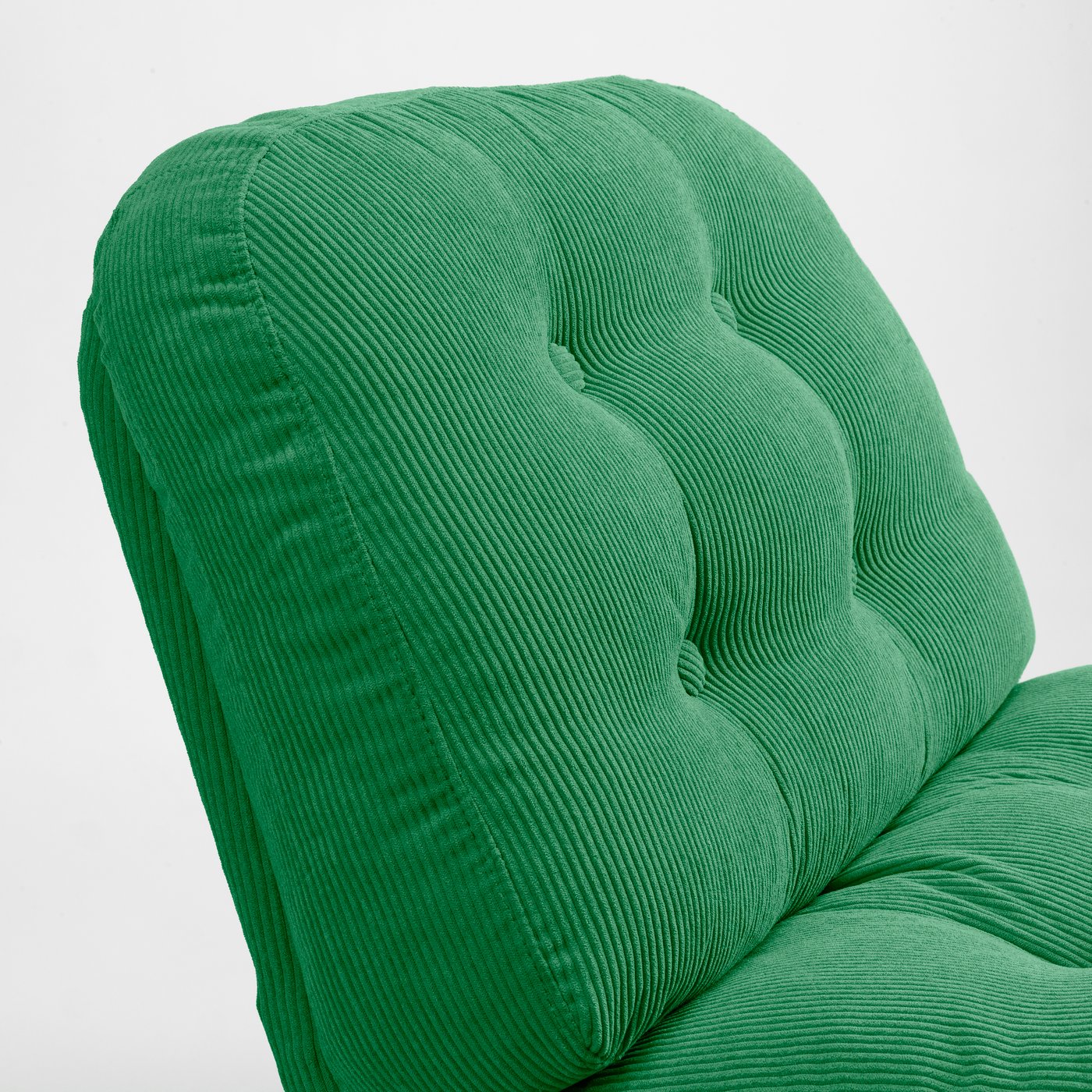 A Kelinge green DYVLINGE swivel armchair