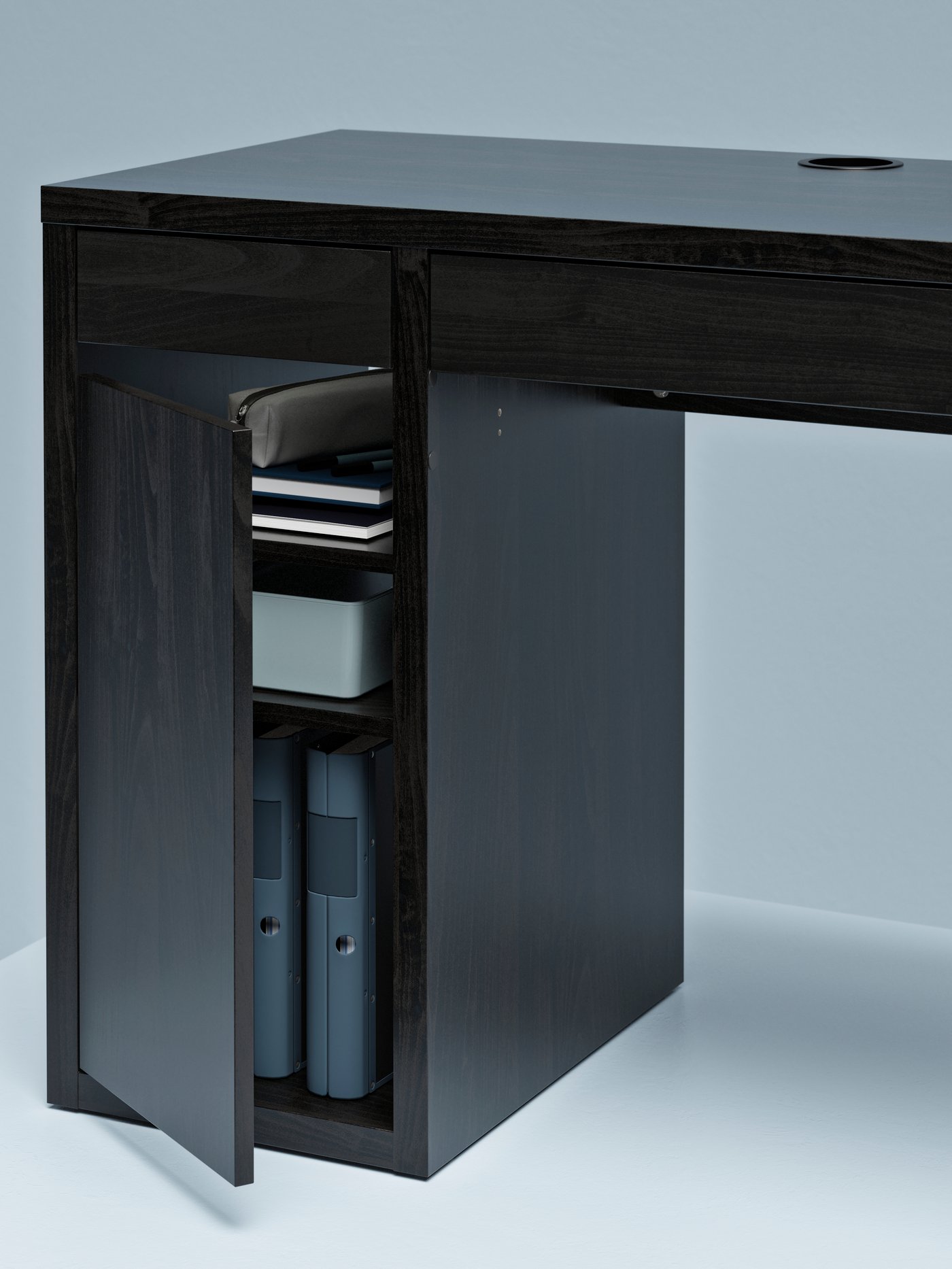 A black-brown MICKE desk