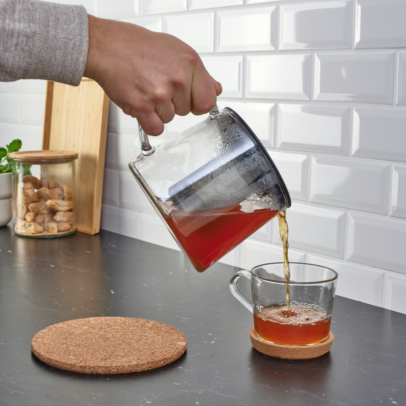 Steklen čajnik RIKLIG.