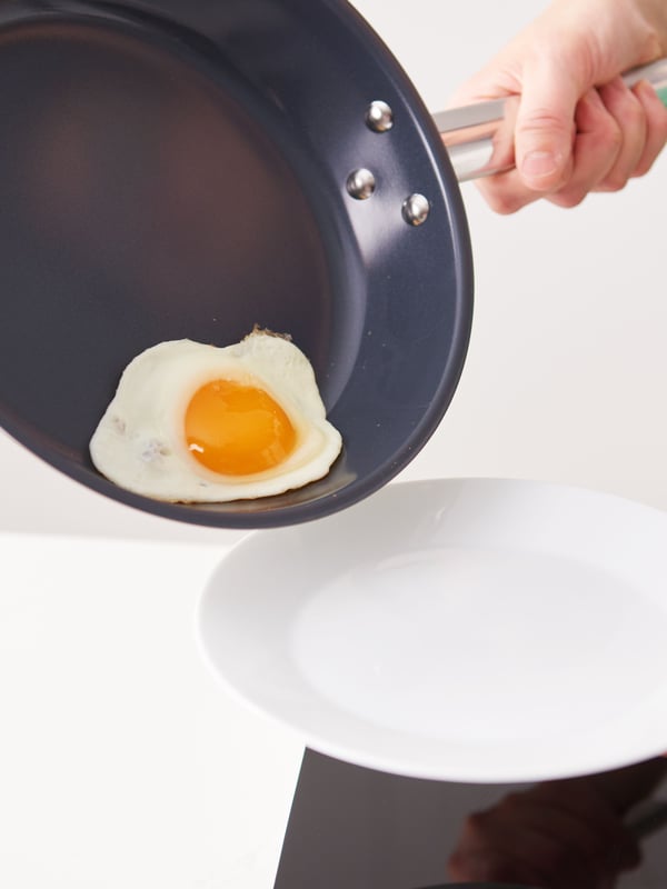 A stainless steel/non-stick coating IKEA 365+ frying pan