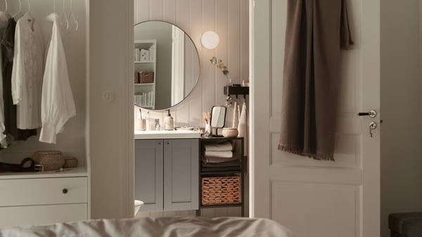 An anthracite ENHET base fr w shelves