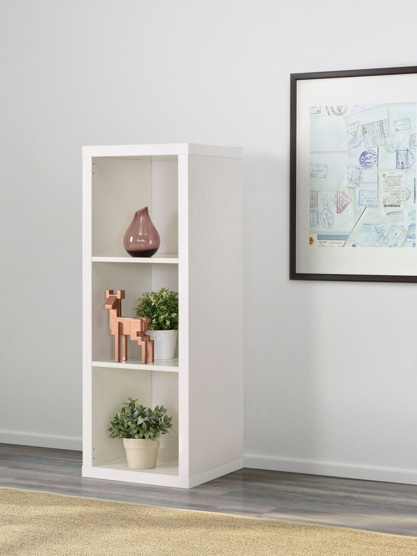 KALLAX de tres prestatges