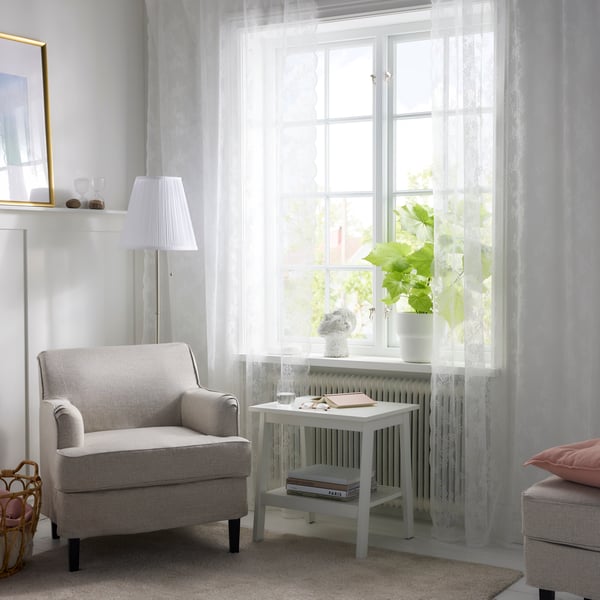 An off-white/with rod pocket ALVINE SPETS net curtains, 1 pair