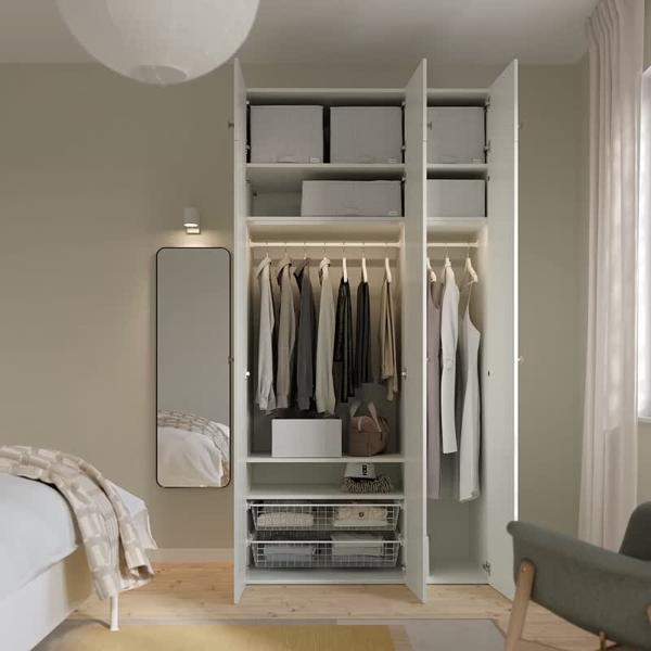 A video showing the LASTARE dresser in various configurations