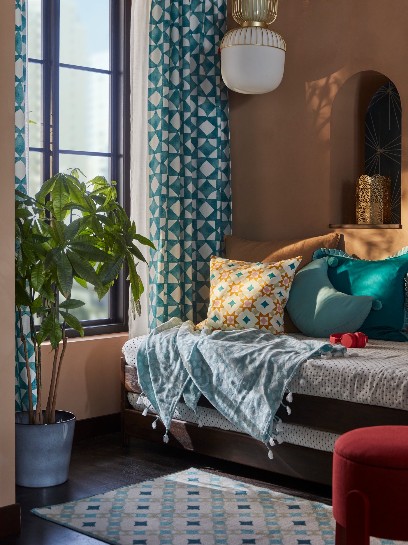 A blue GOKVÄLLÅ rug