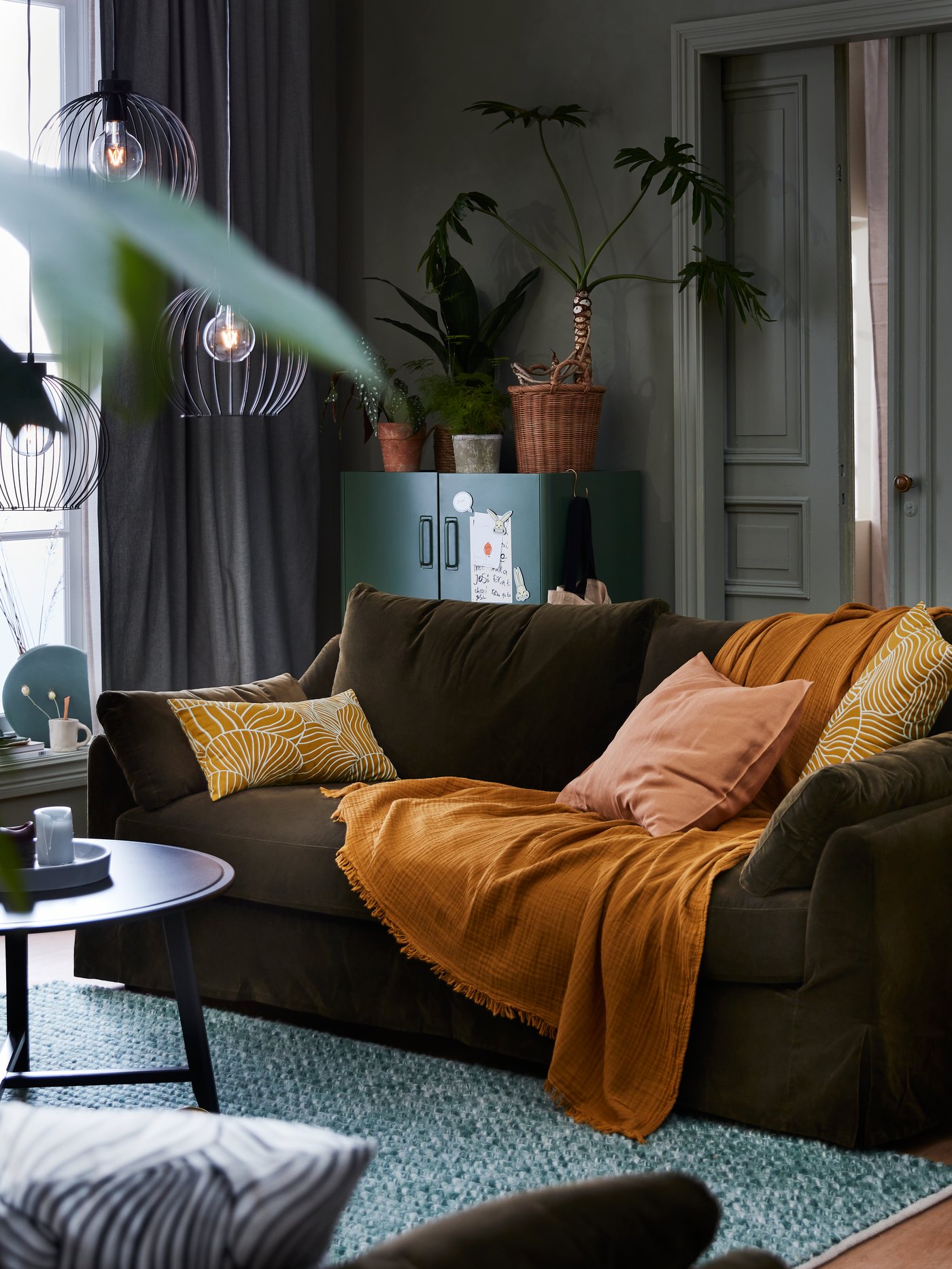 ikea throws and cushions