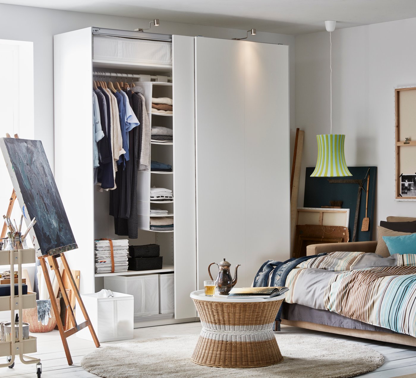 A beige PALMLILJA quilt cover and pillowcase