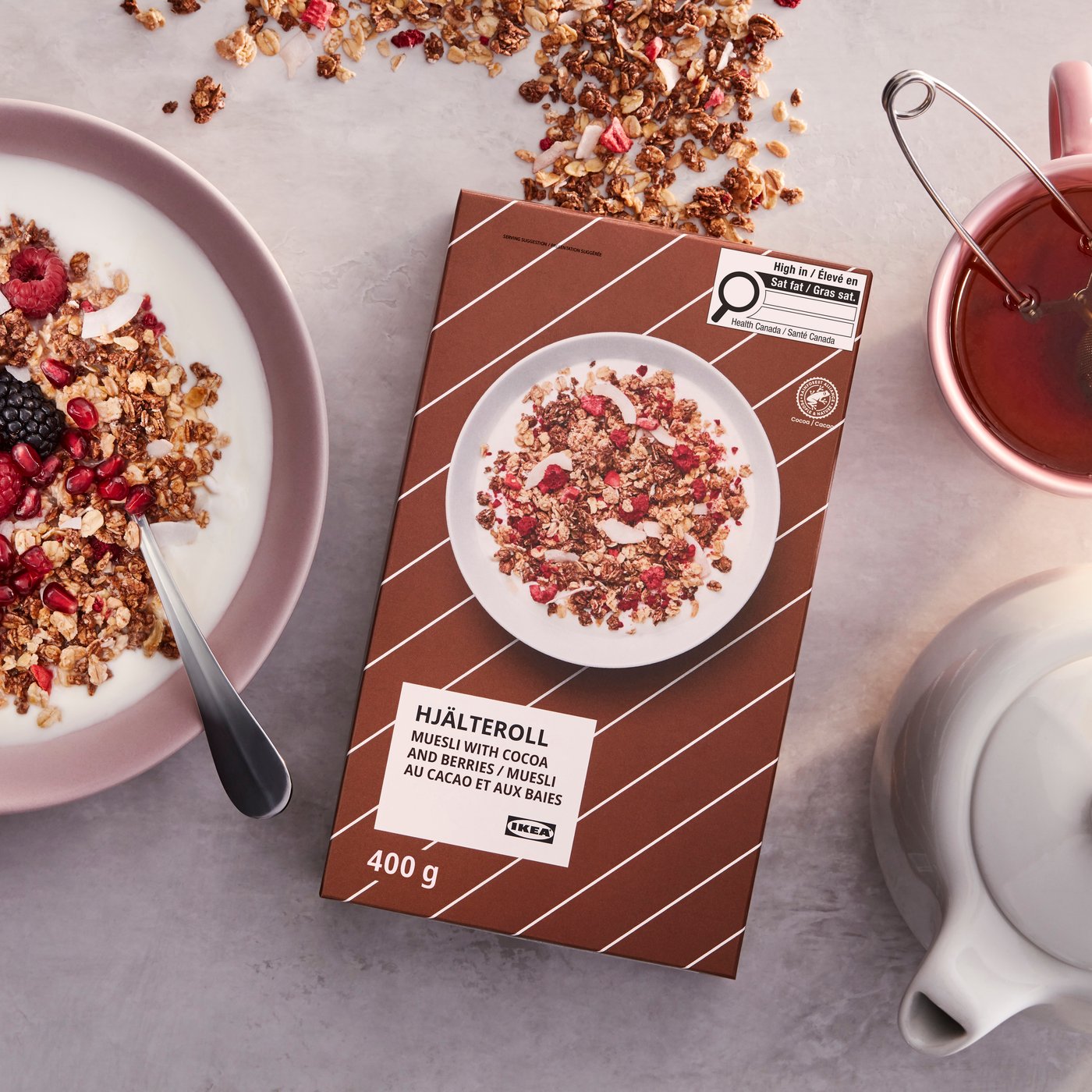 A with cocoa and dried berries/Rainforest Alliance Certified HJÄLTEROLL Muesli in the NA.