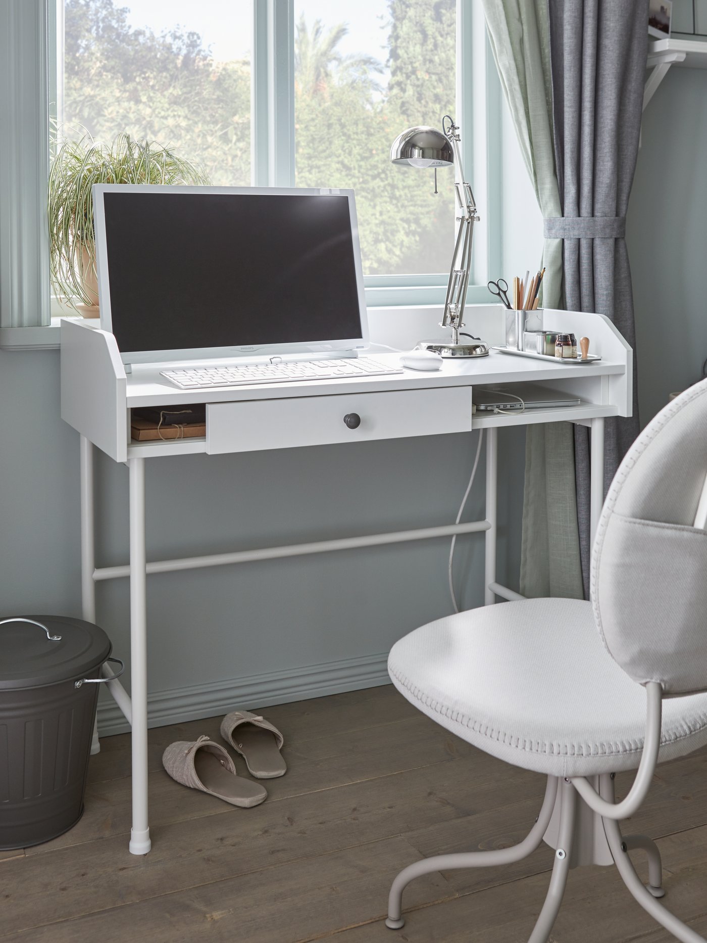 A home office in your living room - IKEA US