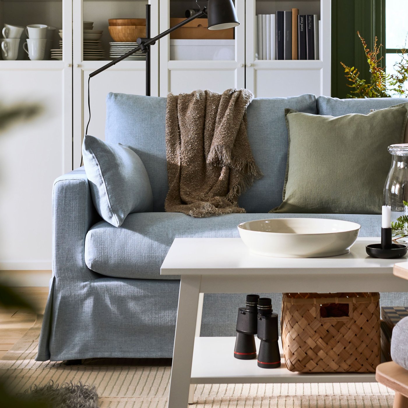 A birch/Tibbleby beige/grey PERSBOL armchair