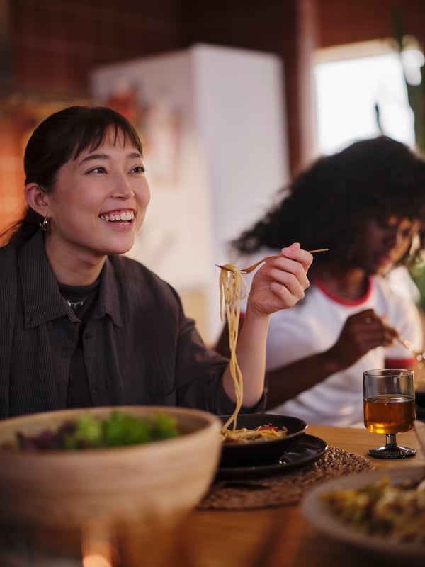 A bamboo BLANDA MATT serving bowl in the dining room