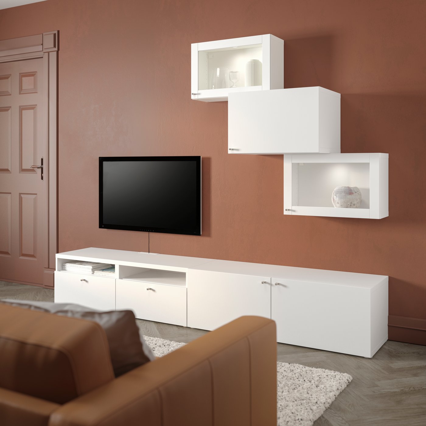 A white VINDUM rug, high pile in the living room