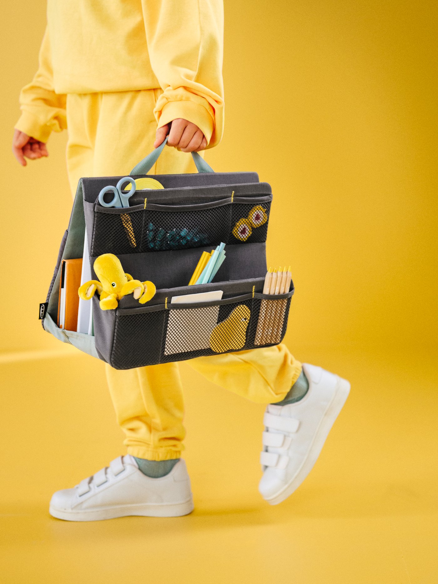 An ÖVNING desk accessories organiser