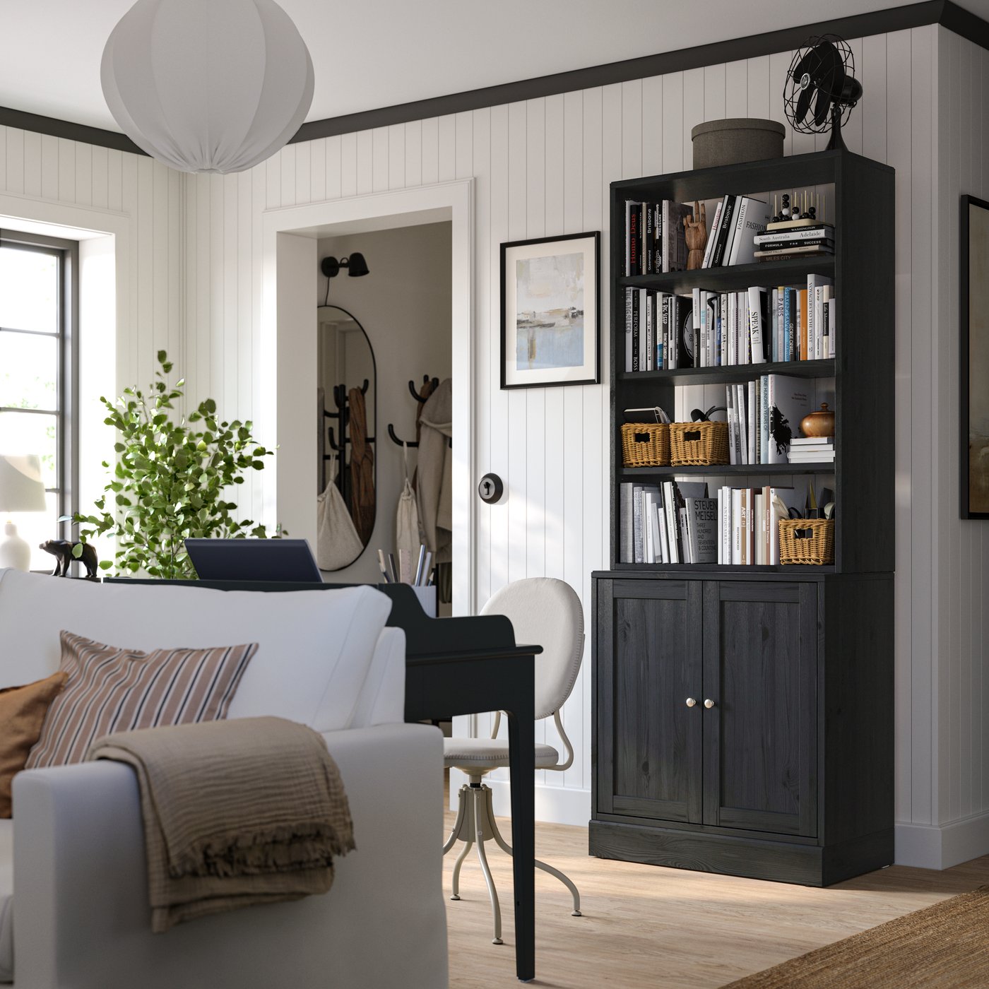 A black HAVSTA storage combination