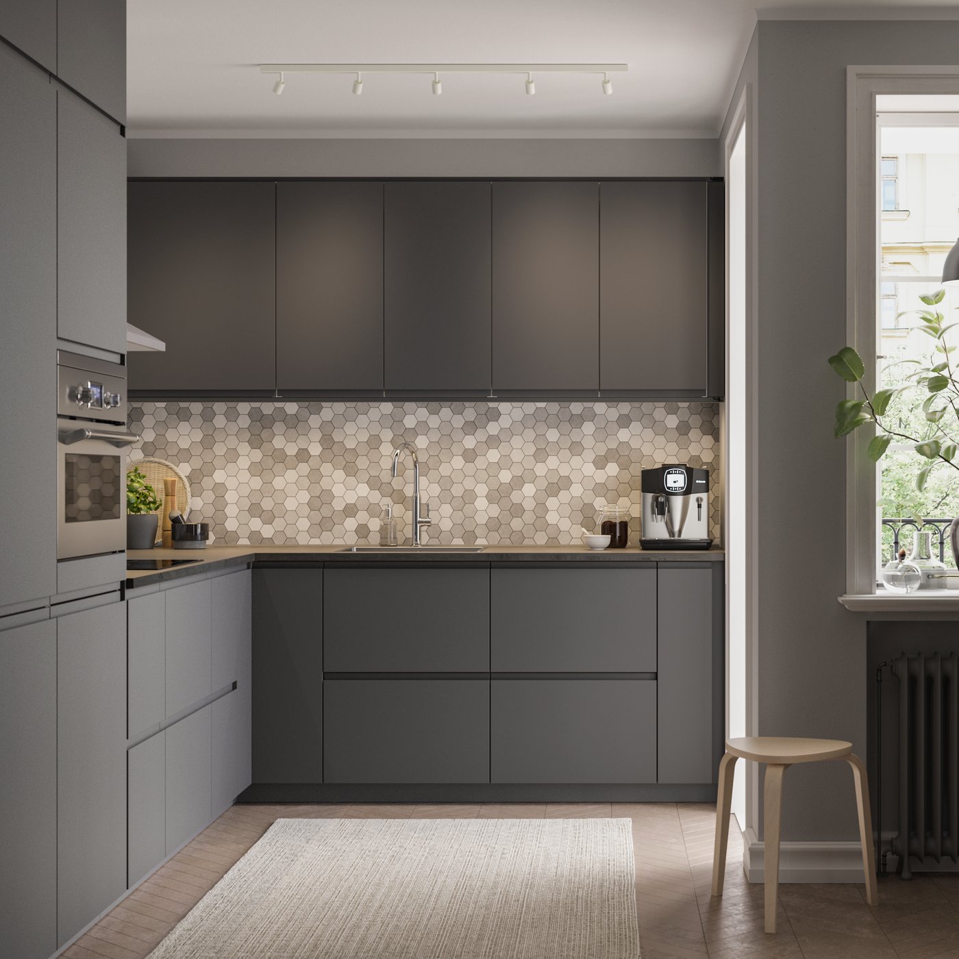 A dark grey VOXTORP door in the kitchen