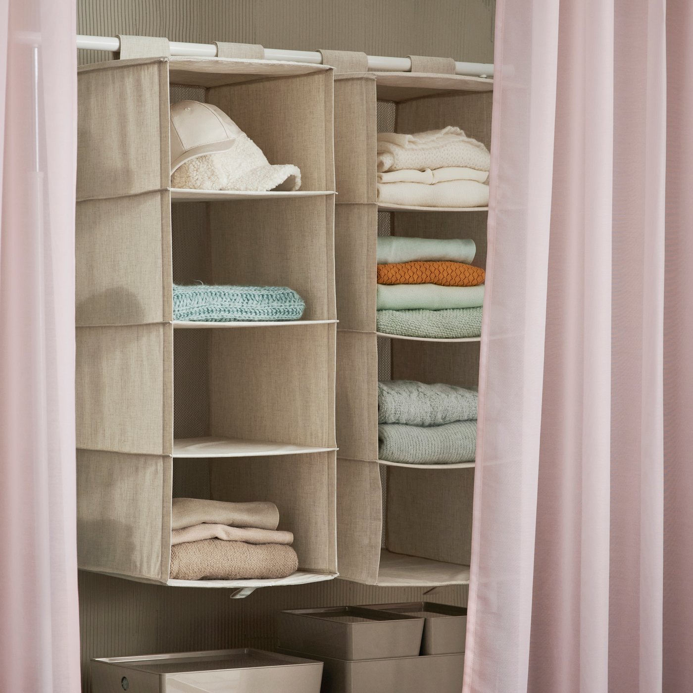 Viseča shramba PURRPINGLA iz tekstila/bež barve s 4 predelki