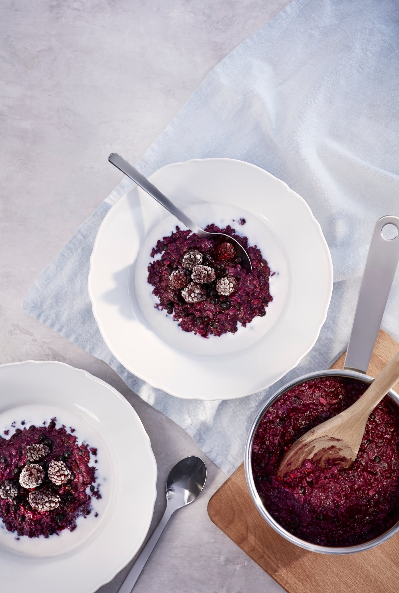A with seeds and quinoa HJÄLTEROLL porridge