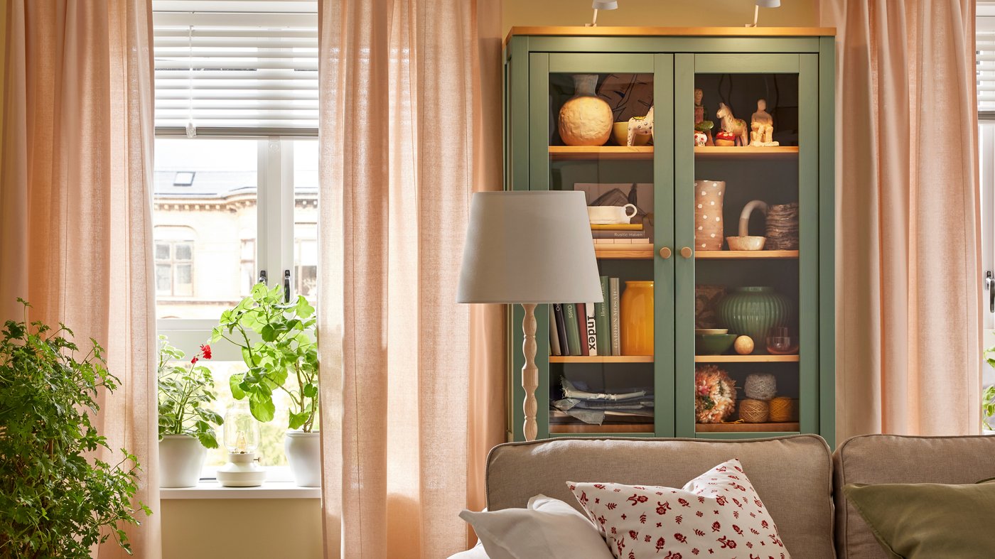 カーテン・ブラインドページを見る