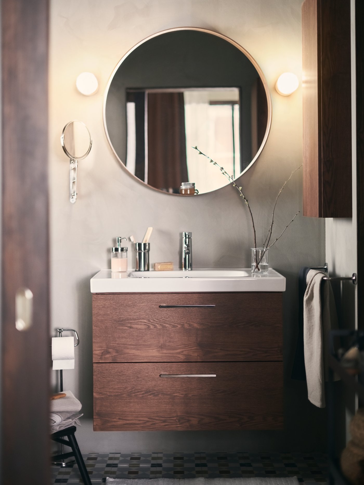 baños elegantes con un toque unico en espejos