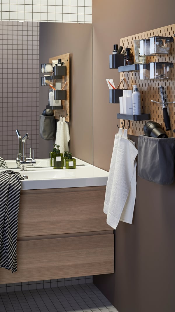 mobles de bany amb lavabo encastat