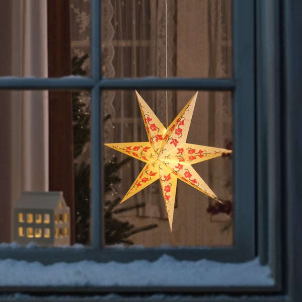 An Amaryllis STRÅLA lampshade