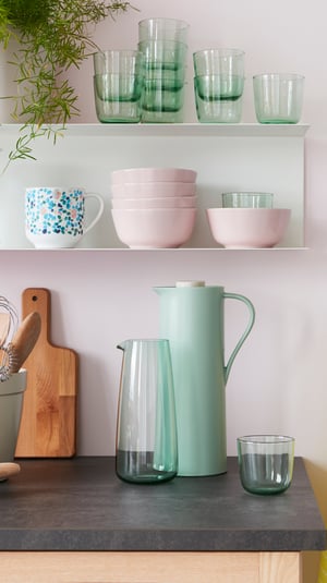 A light green INTAGANDE glass in the kitchen