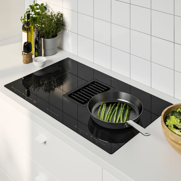 An IKEA 700 black FÖRDELAKTIG induction hob/integrated extractor