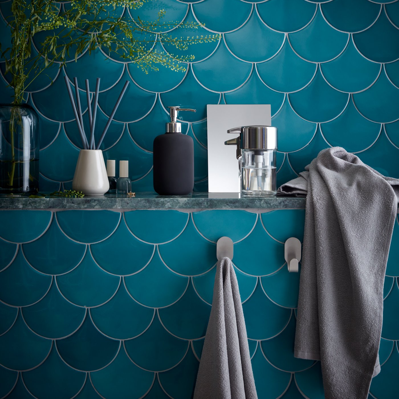 Bathroom essentials for a tidy & well-organized home - IKEA