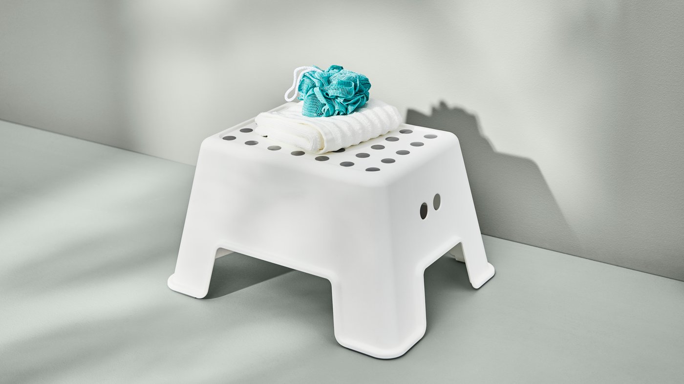 A white BOLMEN step stool