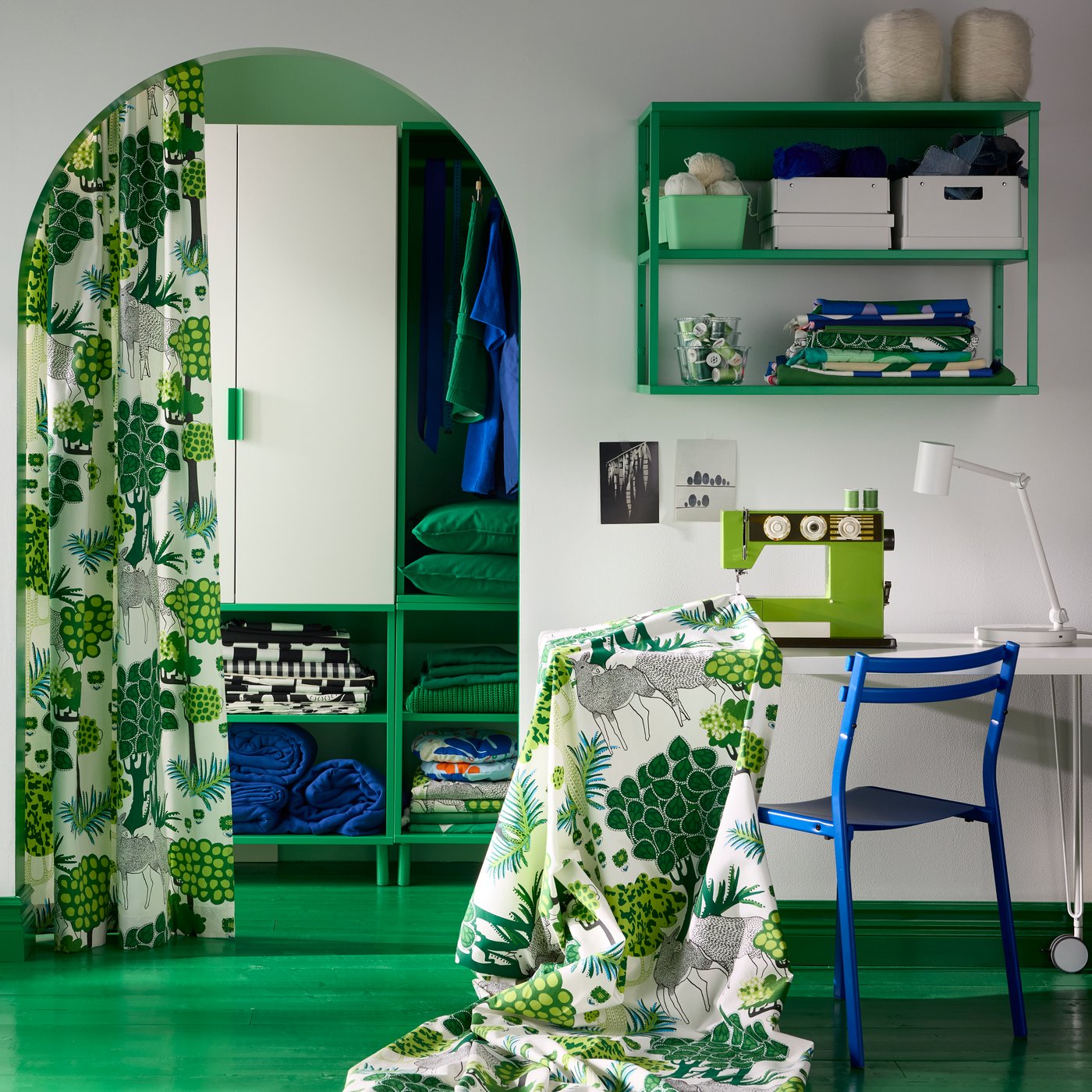 בד שחור/לבן VARGTÖREL חתוך מראש