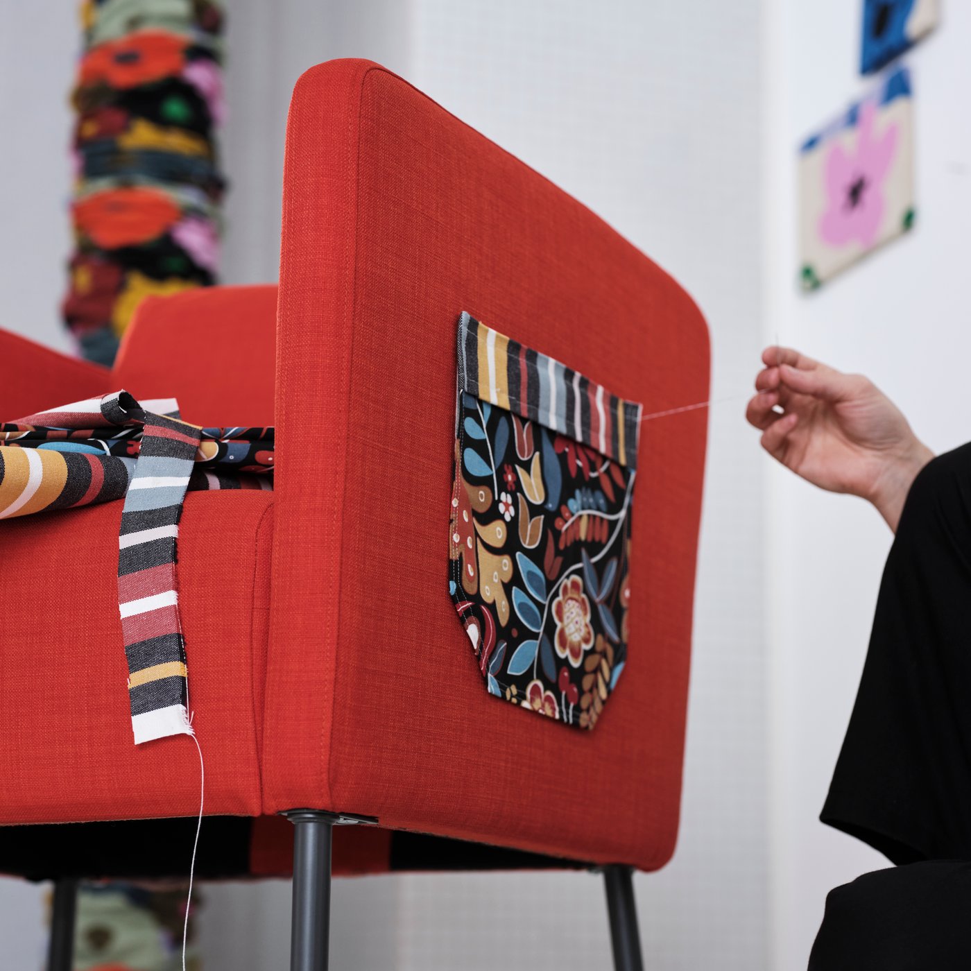 A multicolour SPJUTSPORRE pre-cut fabric