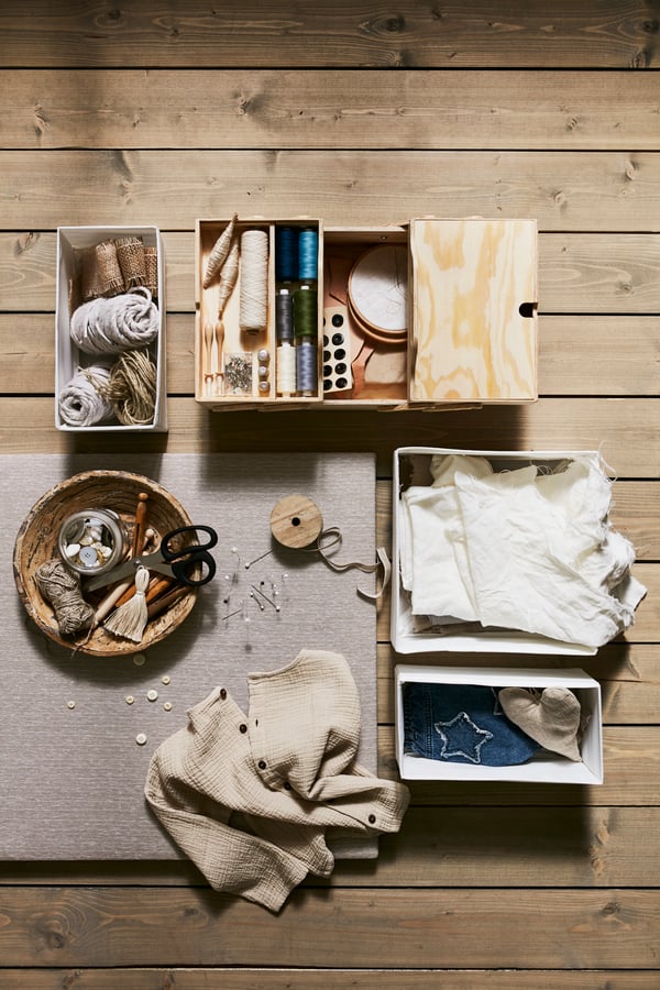 A white SKUBB box in the home office