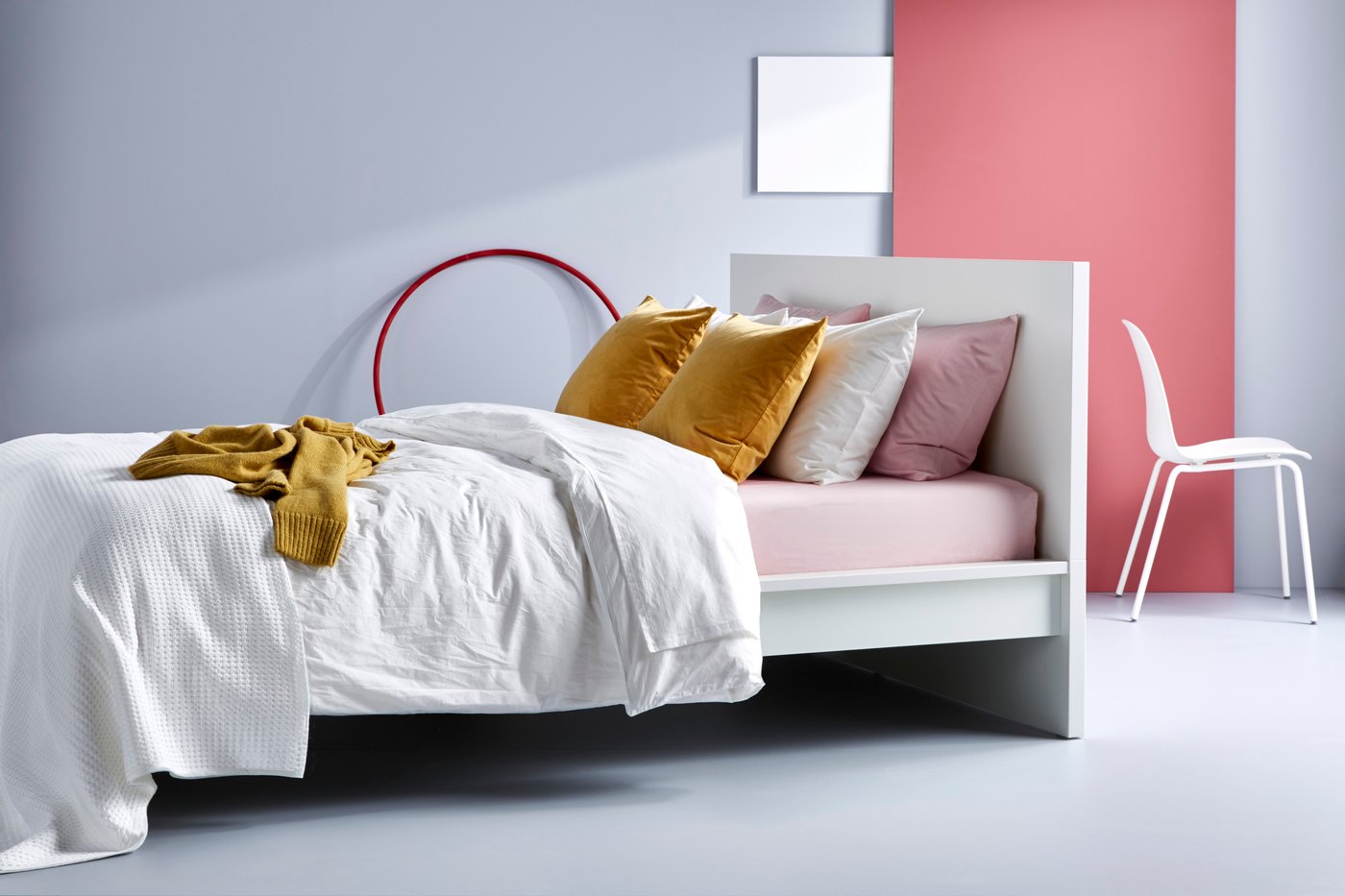 Bela prevleka za odejo in vzglavnik DVALA