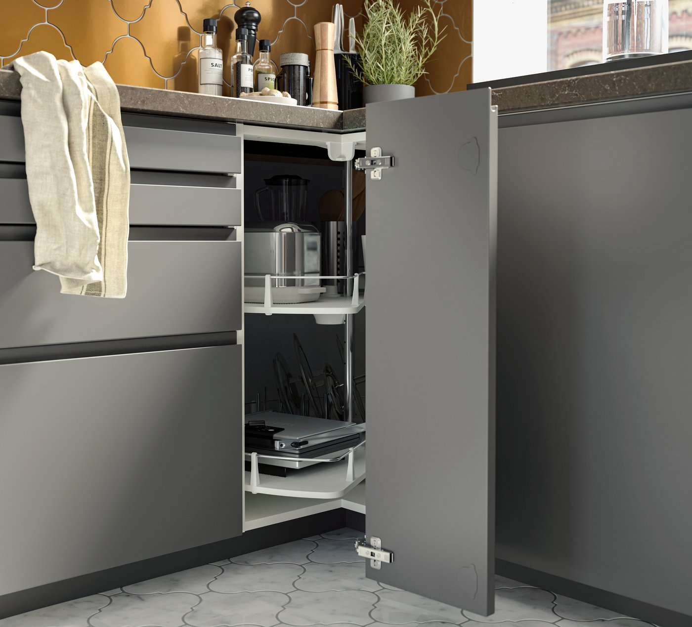 An acacia INTRESSANT spice mill in the kitchen